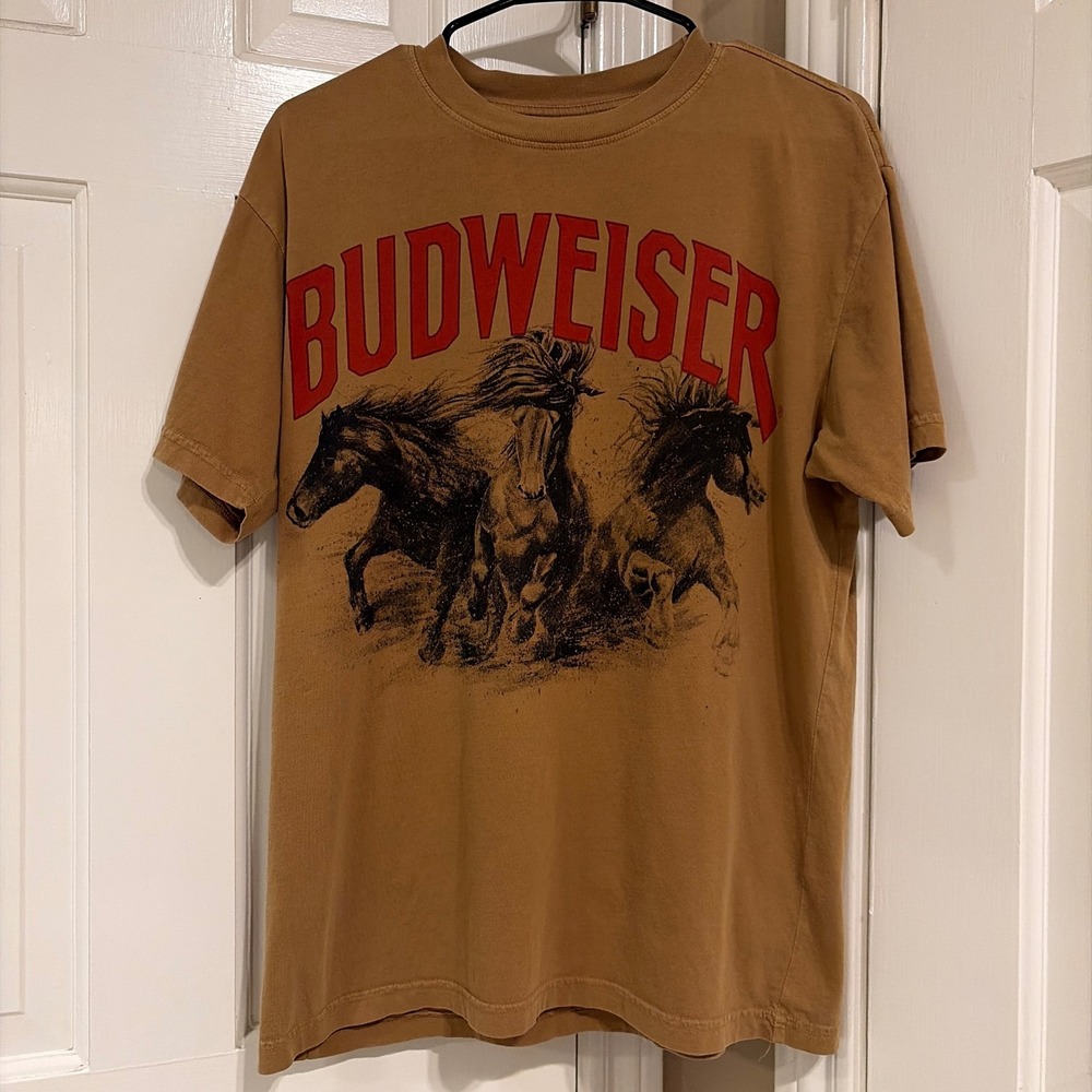 Budweiser PacSun Clydesdale Graphic T Shirt Mens Small Tan Brown Vintage Good